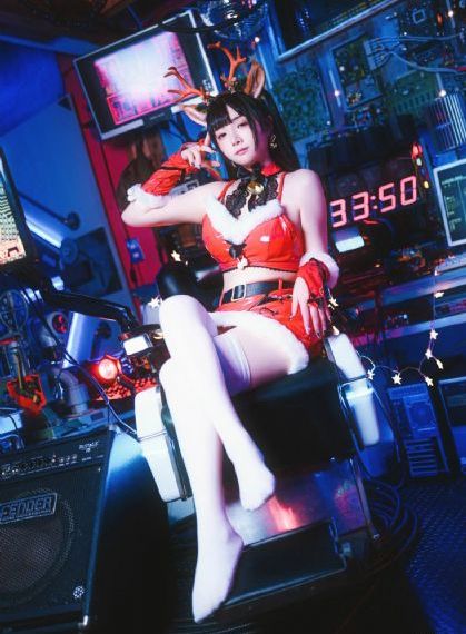 日韩一区二区乌克兰美女_1080完整版观看